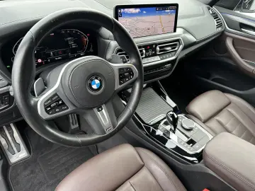 BMW X3 xDrive30d M-Sport NAV LASER AHK PANO
