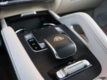 MERCEDES-BENZ GLS 600 Maybach 4MATIC Full Options