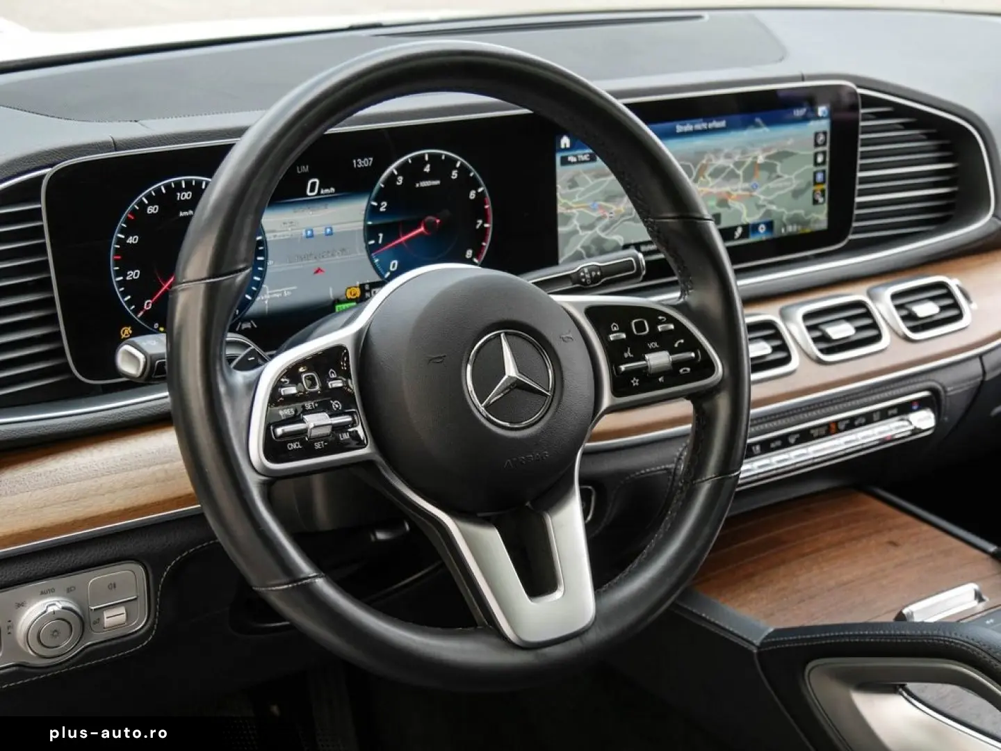 MERCEDES-BENZ GLE 450 4M  AMG PANO AIRMATIC Sitzklim&hellip;