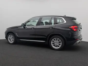 BMW X3 xD30e Sport HUD DAB Kamera