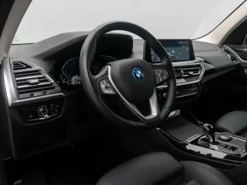 BMW X3 xD30e Sport HUD DAB Kamera