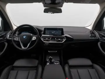 BMW X3 xD30e Sport HUD DAB Kamera