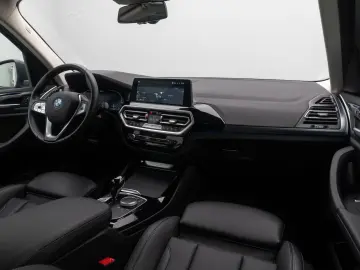 BMW X3 xD30e Sport HUD DAB Kamera