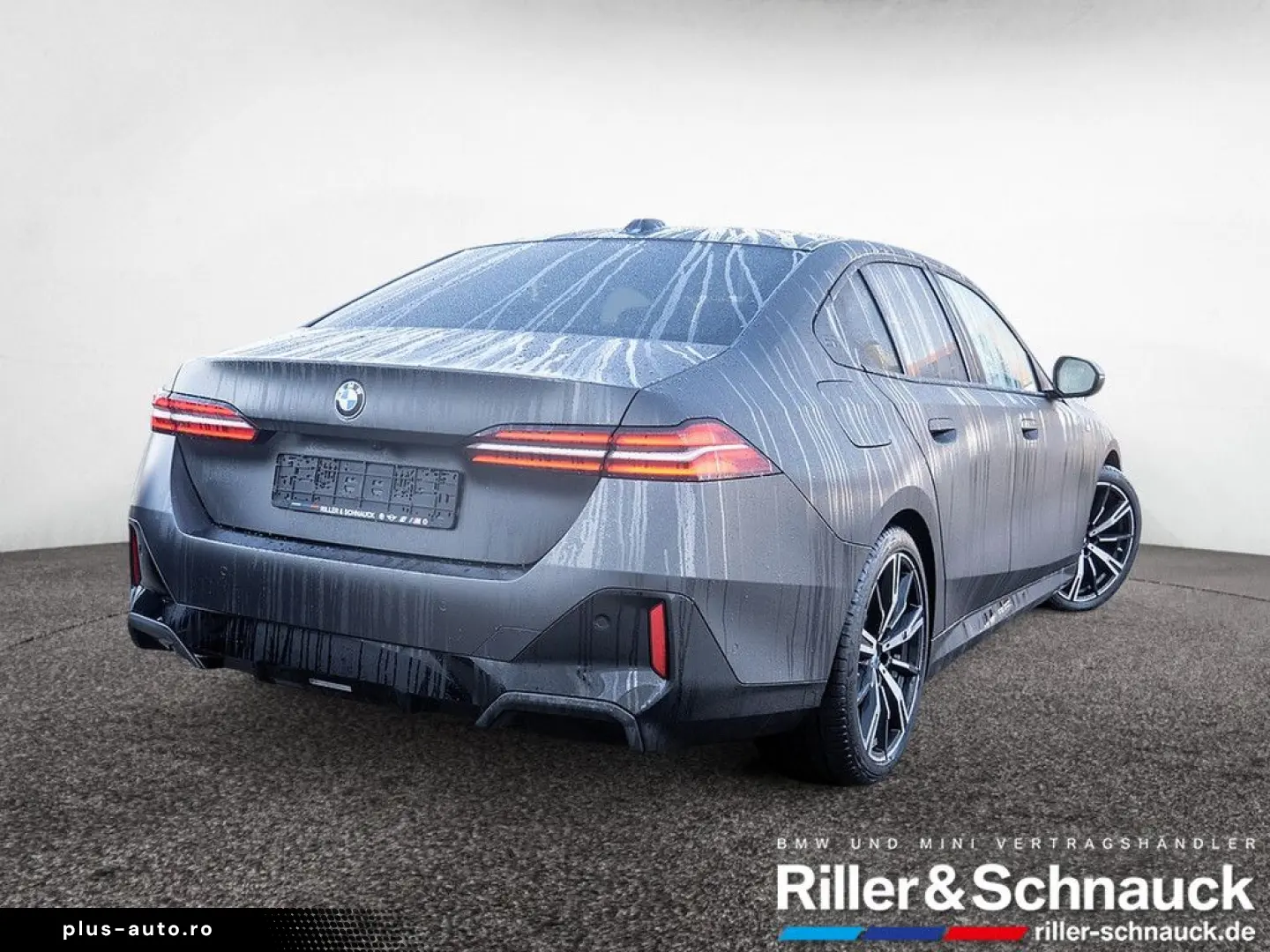 BMW 520d xDrive M-Sport HUD PANO ACC 360  STANDHZ