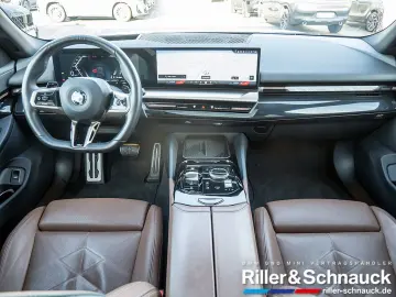 BMW 520d xDrive M-Sport HUD PANO ACC 360  STANDHZ