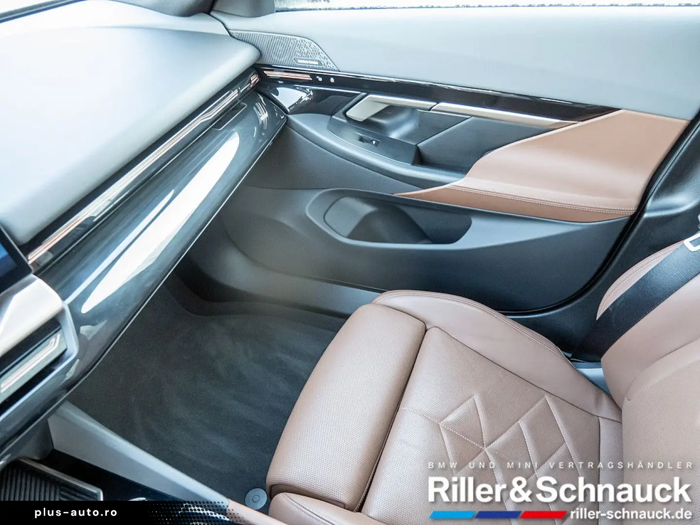 BMW 520d xDrive M-Sport HUD PANO ACC 360  STANDHZ