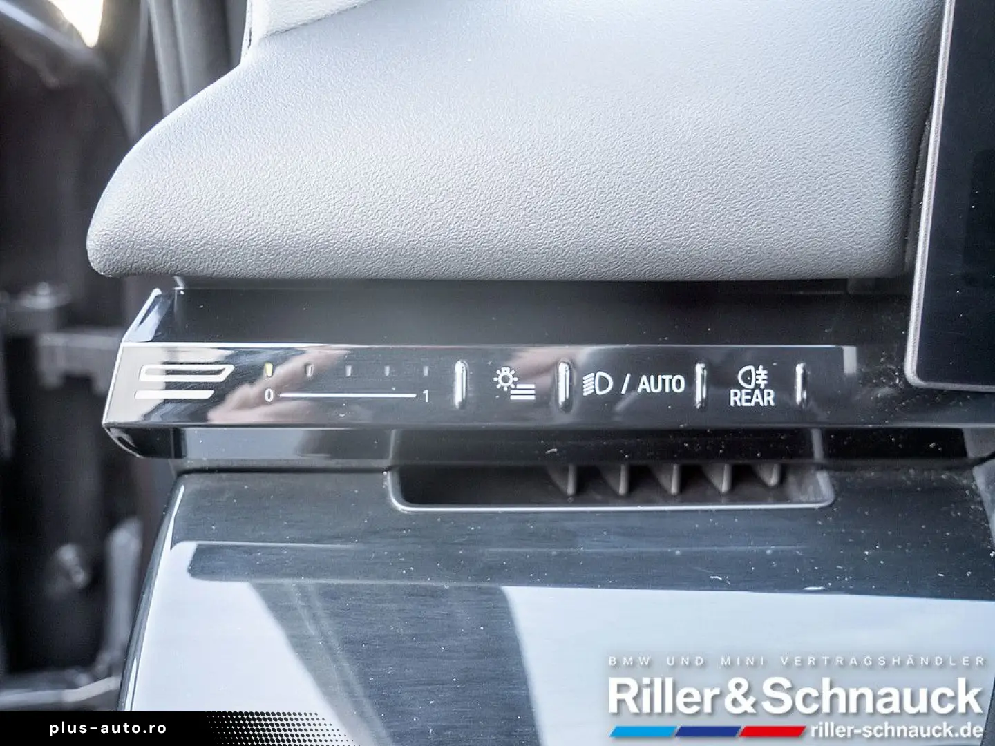 BMW 520d xDrive M-Sport HUD PANO ACC 360  STANDHZ