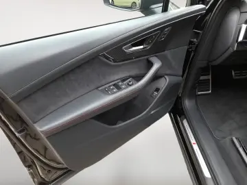 AUDI SQ7 4.0TFSI quattro competition plus STH HUD Pan