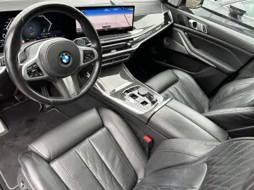 BMW X7 xDrive40d M-Sport NAV LASER AHK B&W 22ZO PANO