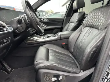 BMW X7 xDrive40d M-Sport NAV LASER AHK B&W 22ZO PANO
