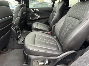 BMW X7 xDrive40d M-Sport NAV LASER AHK B&W 22ZO PANO