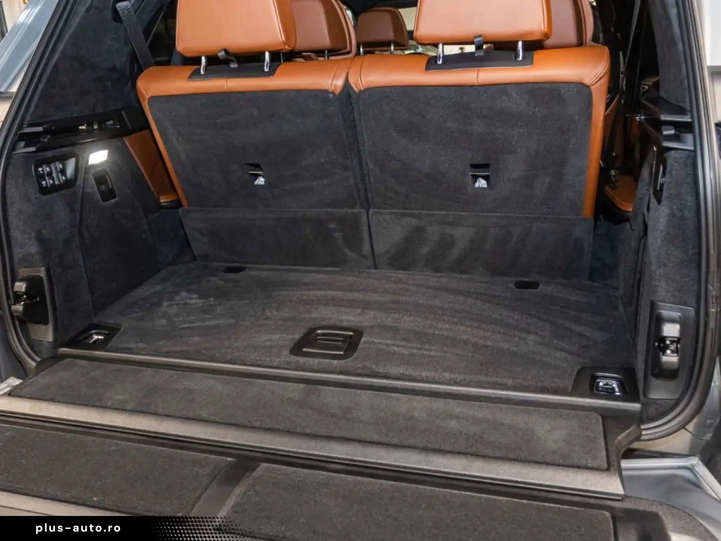 BMW X7 M60i AHK Leder HUD RFK e-Sitze Klimasitze LED