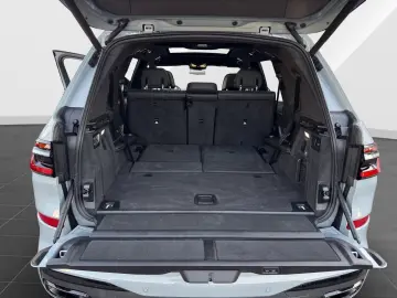 BMW X7 xDrive40d   UPE146.910 -  M Sport Pro  Stdhzg