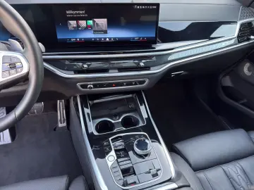 BMW X7 xDrive40d   UPE146.910 -  M Sport Pro  Stdhzg