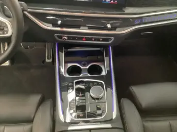 BMW X7 xDrive 40d A M Sport 21'' HUD AHK P&hellip;