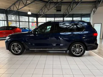 BMW X7 xDrive 40d M Sport Full Options