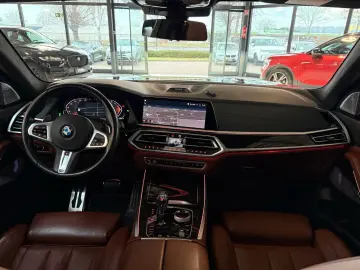 BMW X7 xDrive 40d M Sport Full Options