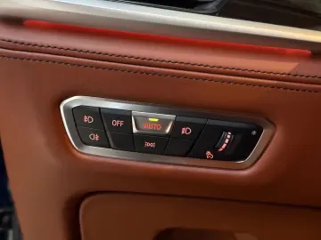 BMW X7 xDrive 40d M Sport Full Options