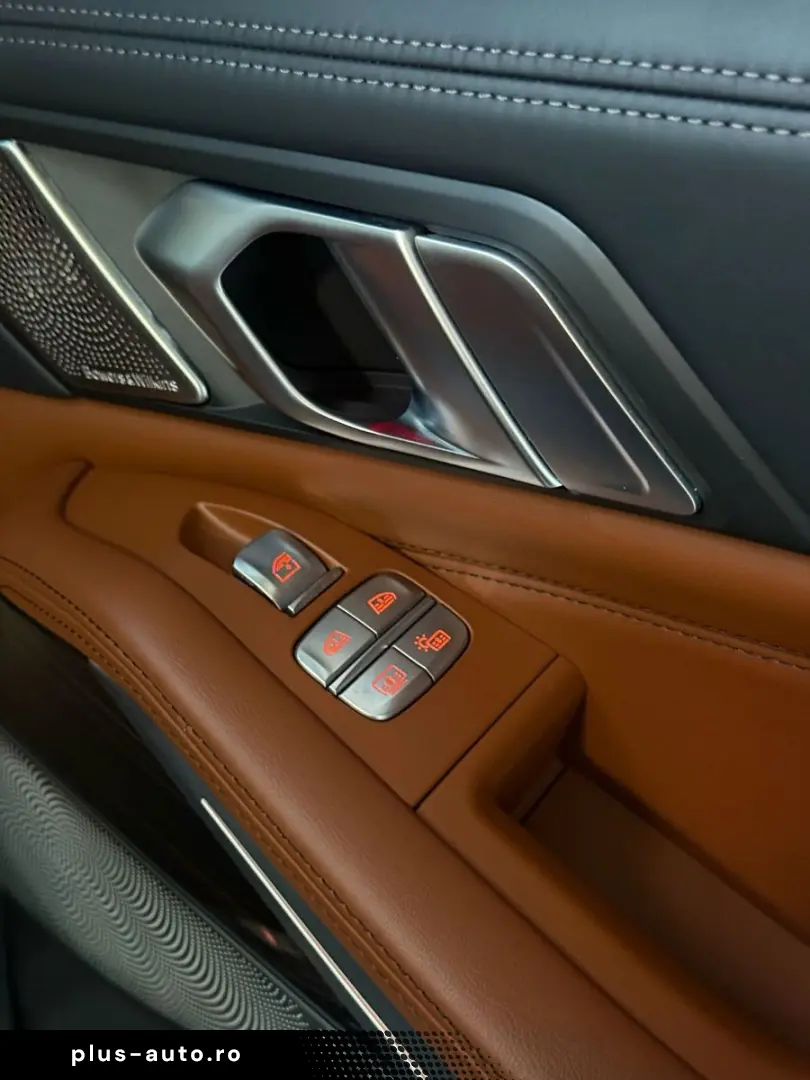 BMW X7 xDrive 40d M Sport Full Options