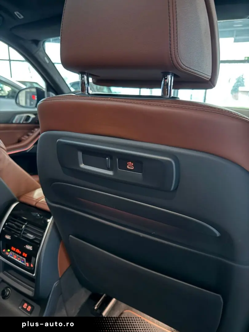 BMW X7 xDrive 40d M Sport Full Options