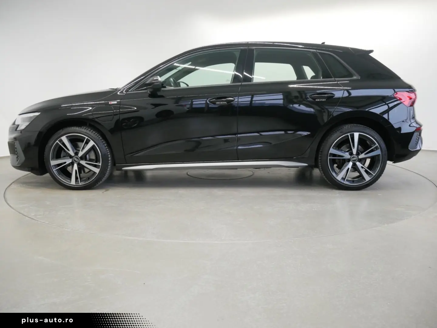 AUDI A3 Sportback 40 TFSI e S tro. S line LED virt. C