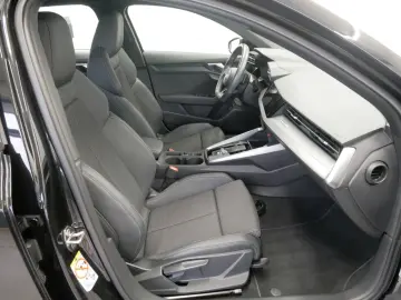 AUDI A3 Sportback 40 TFSI e S tro. S line LED virt. C