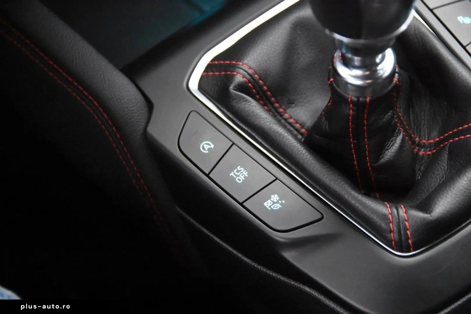 FORD Focus Turnier ST-Line  1.Hand T-Leder Navi SHZ