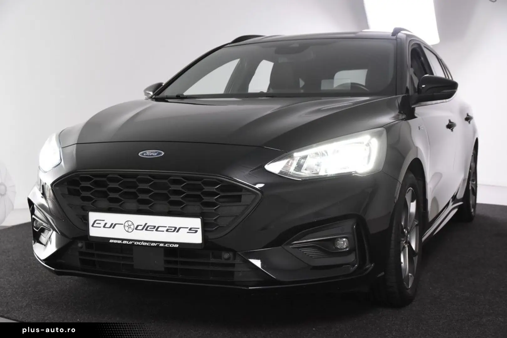 FORD Focus Turnier ST-Line  1.Hand T-Leder Navi SHZ