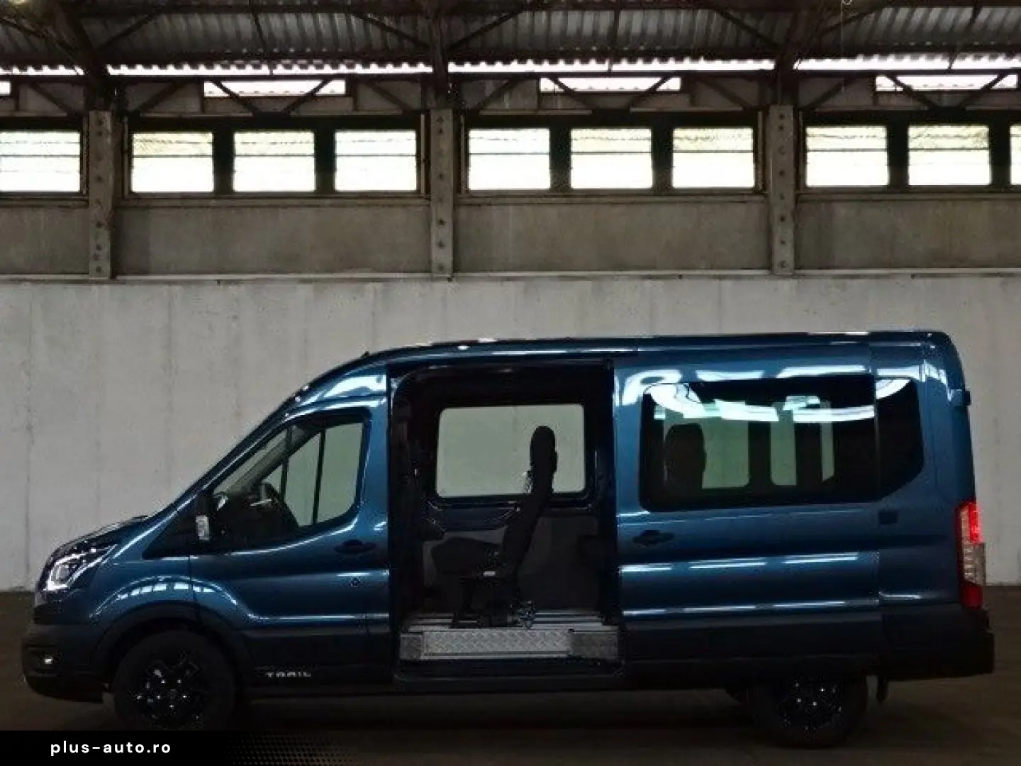 FORD Transit 350L3H2 TRAIL 4x4 AHK BiXeno