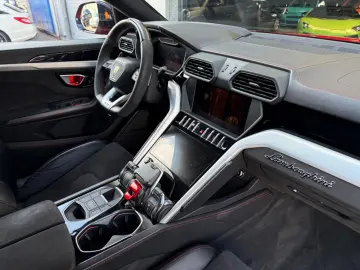 LAMBORGHINI Urus REAR TV FULL ADAS NIGHT VISION