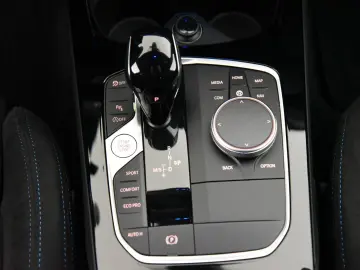 BMW 218i Gran Coupé M Sport DriveAss ParkAss H&K LED