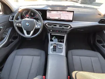 BMW 320i Aut. Limousine   Glasdach   AHK schwenkbar