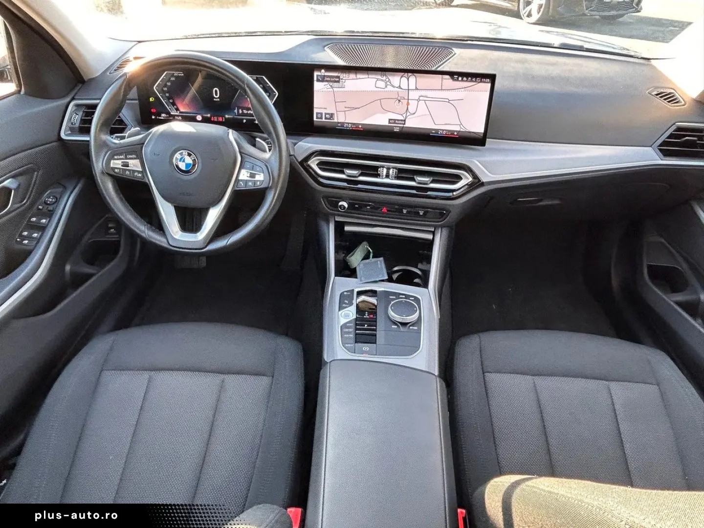 BMW 320i Aut. Limousine   Glasdach   AHK schwenkbar