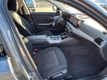 BMW 320i Aut. Limousine   Glasdach   AHK schwenkbar