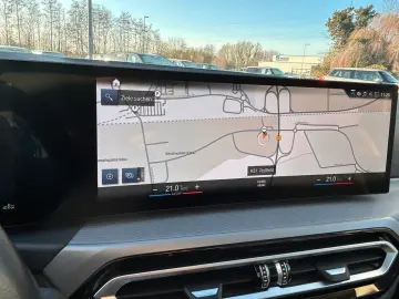 BMW 320i Aut. Limousine   Glasdach   AHK schwenkbar