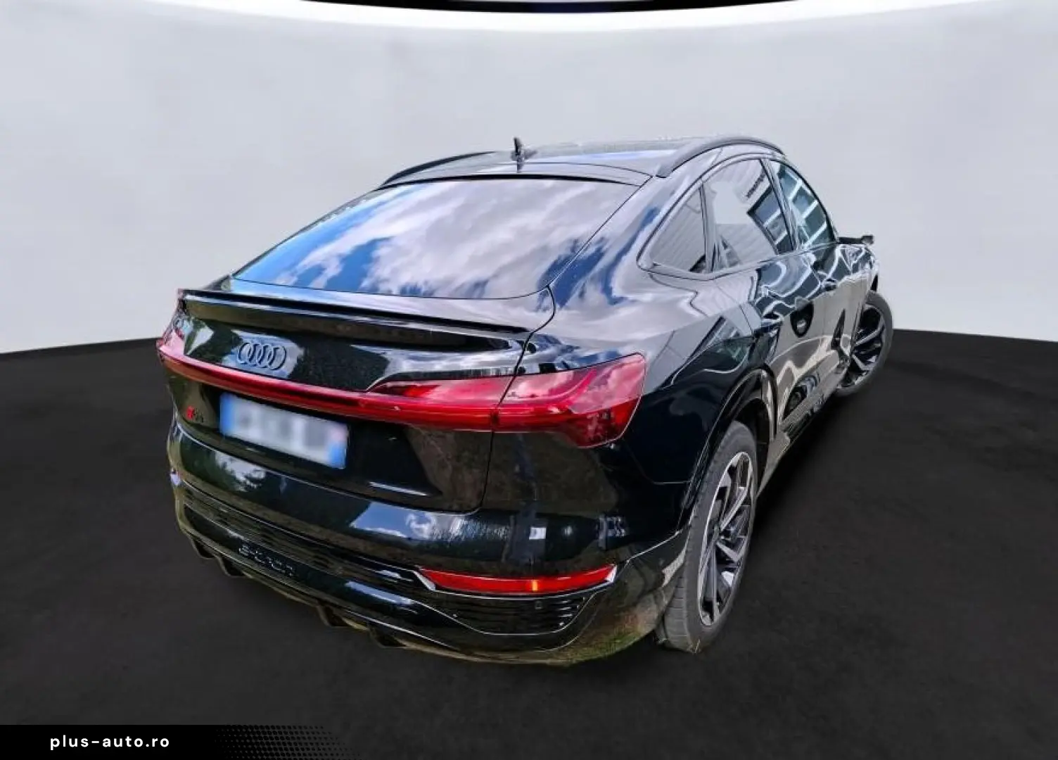 AUDI Q8 Sportback e-tron 55 quattro S line NP  124T¤