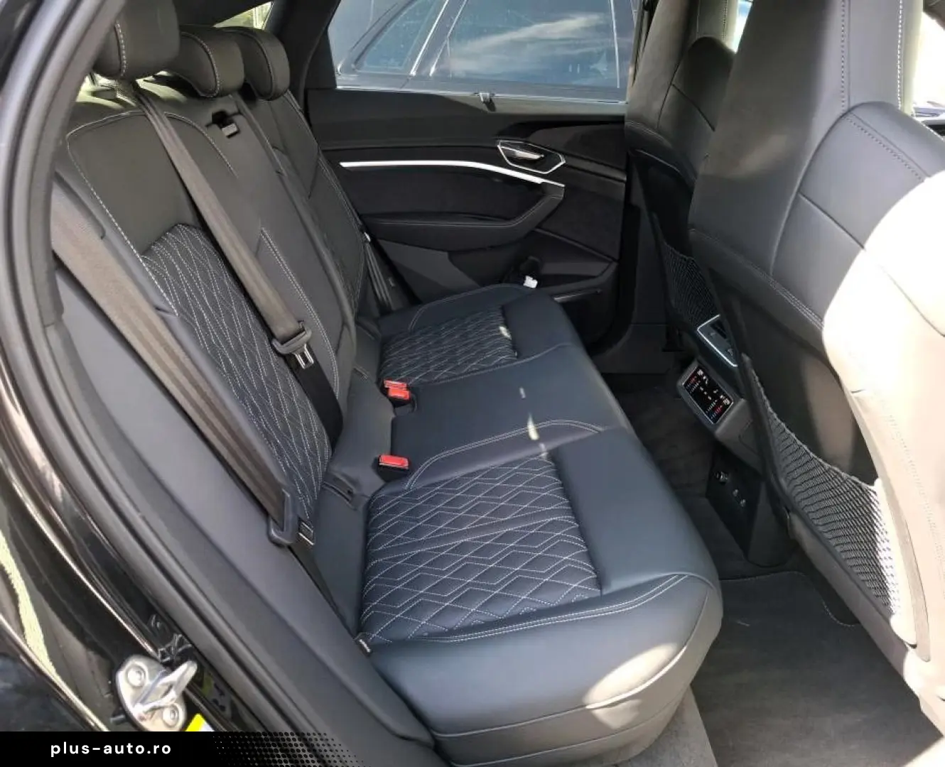 AUDI Q8 Sportback e-tron 55 quattro S line NP  124T¤