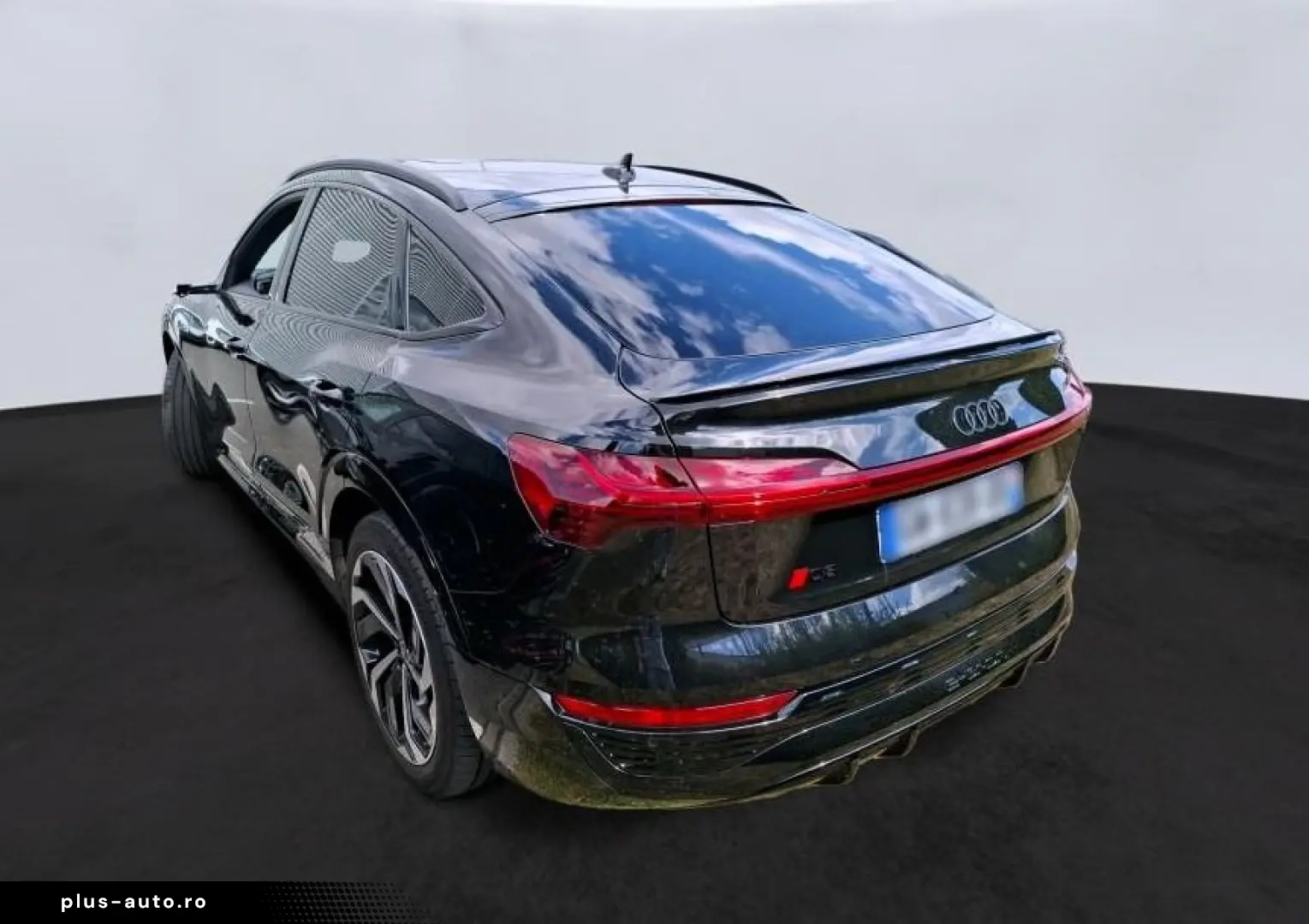 AUDI Q8 Sportback e-tron 55 quattro S line NP  124T¤