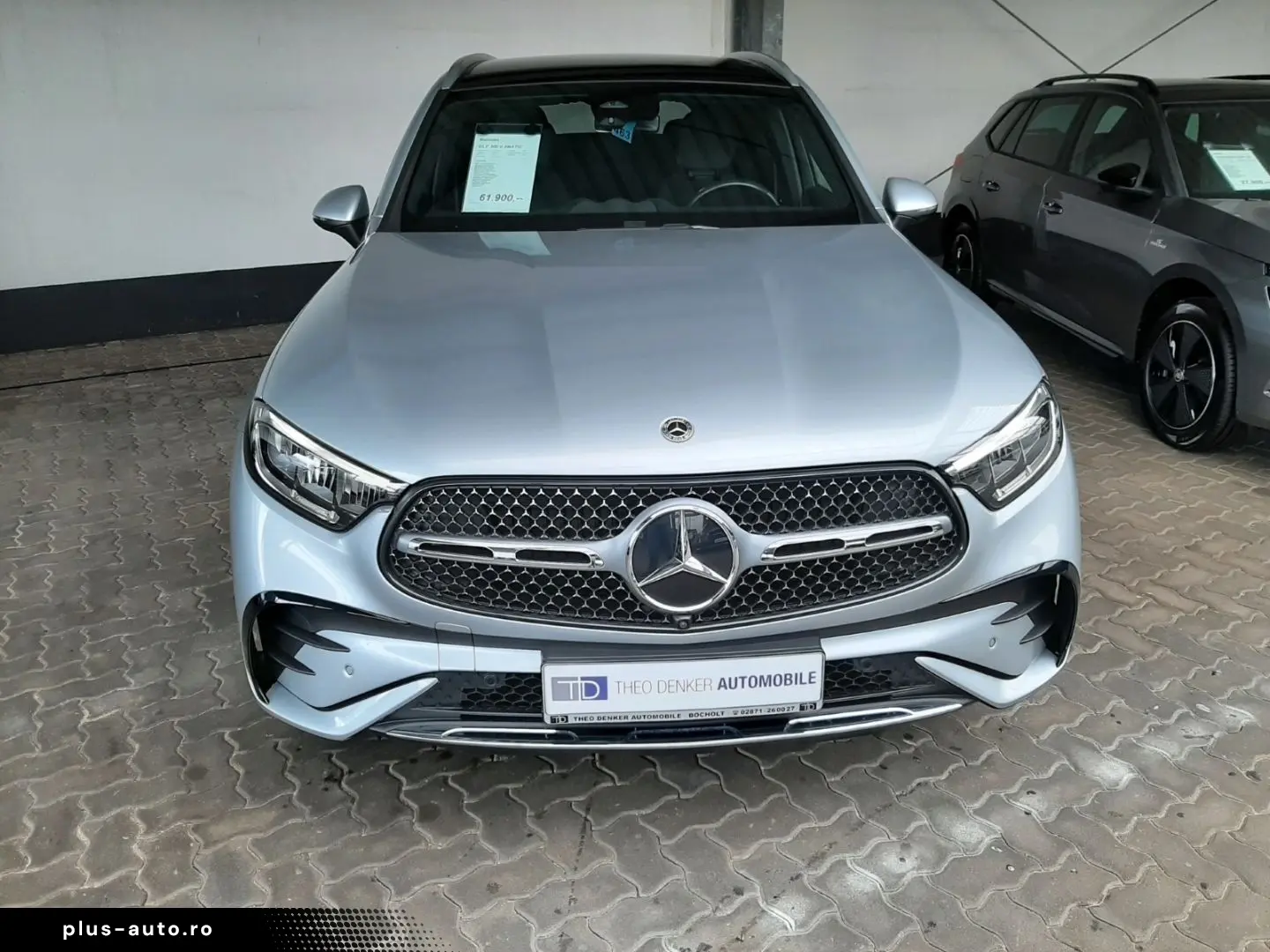 MERCEDES-BENZ GLC 300 d 4MATIC AMG Pano 360  AHK