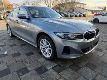 BMW 320d Autom LED Navi  Live Cockpit SitzHzg