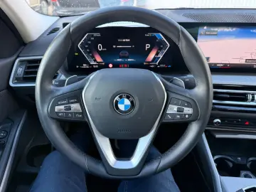 BMW 320d Autom LED Navi  Live Cockpit SitzHzg
