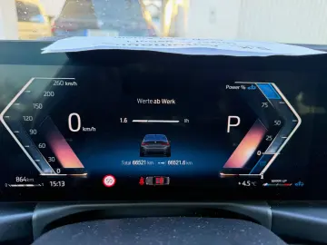 BMW 320d Autom LED Navi  Live Cockpit SitzHzg