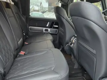 MERCEDES-BENZ G 63 AMG Facelift SHZ Burmester Night-Paket