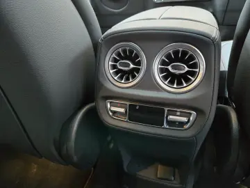 MERCEDES-BENZ G 63 AMG Facelift SHZ Burmester Night-Paket