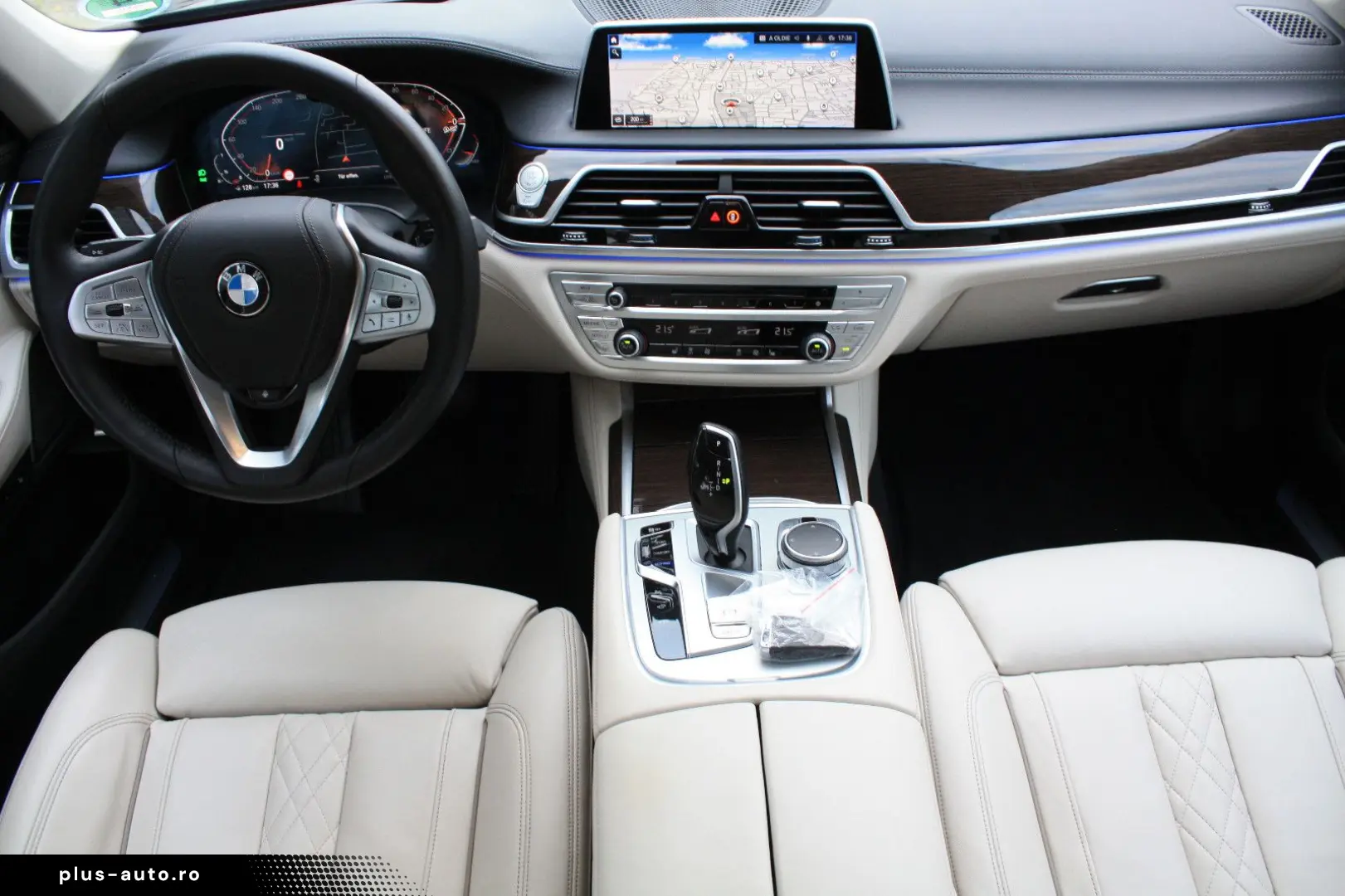BMW 750 Baureihe 7 Lim 750 i xDrive  TOPZUSTAND!!