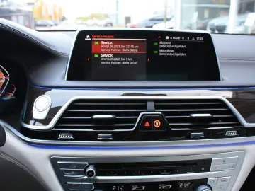 BMW 750 Baureihe 7 Lim 750 i xDrive  TOPZUSTAND!!