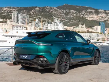 ASTON MARTIN DBX 4.0 V8 DBX707