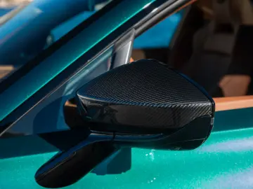 ASTON MARTIN DBX 4.0 V8 DBX707