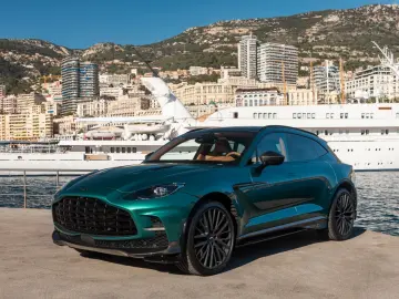 ASTON MARTIN DBX 4.0 V8 DBX707