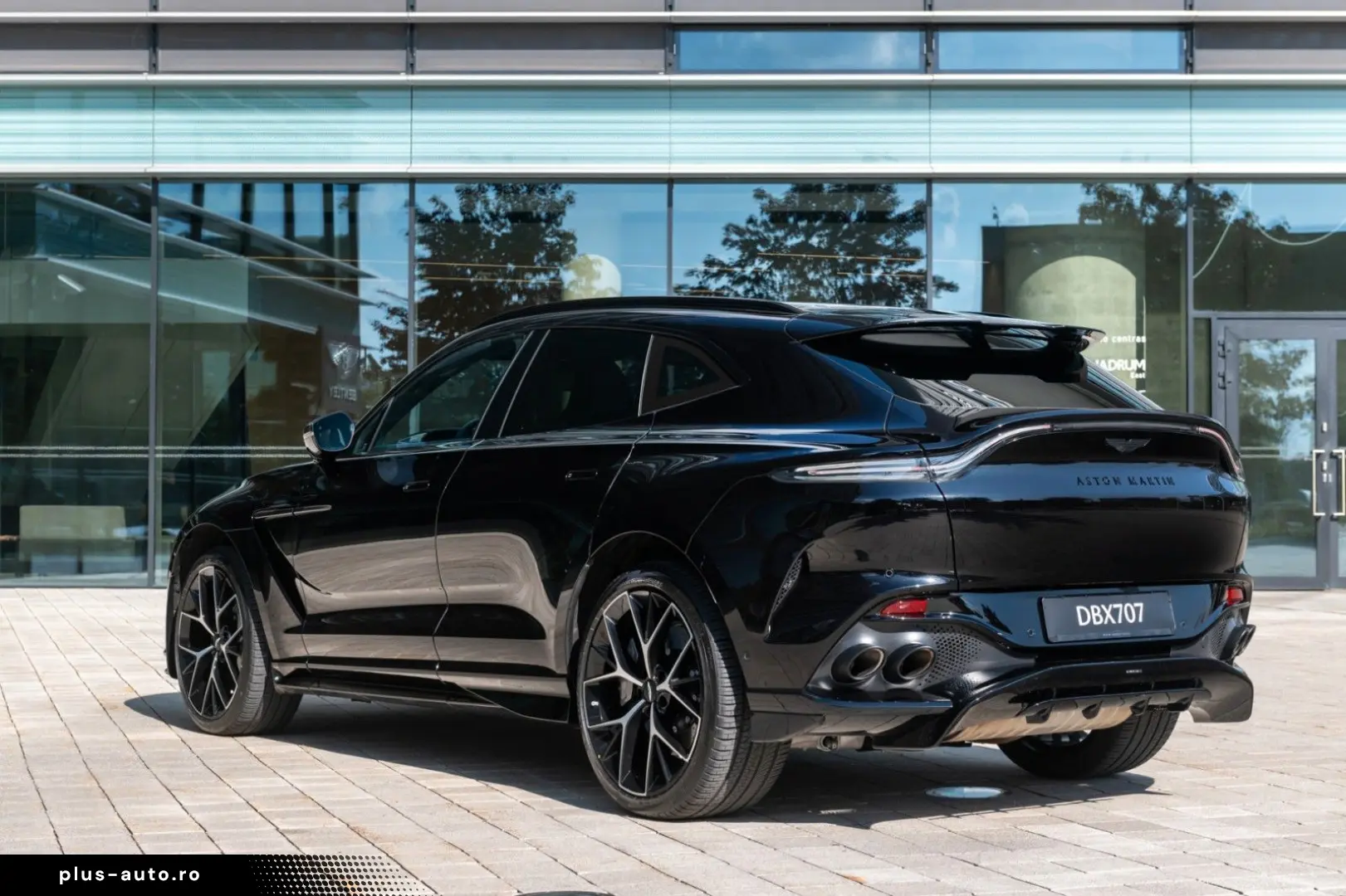 ASTON MARTIN New DBX707 MY25